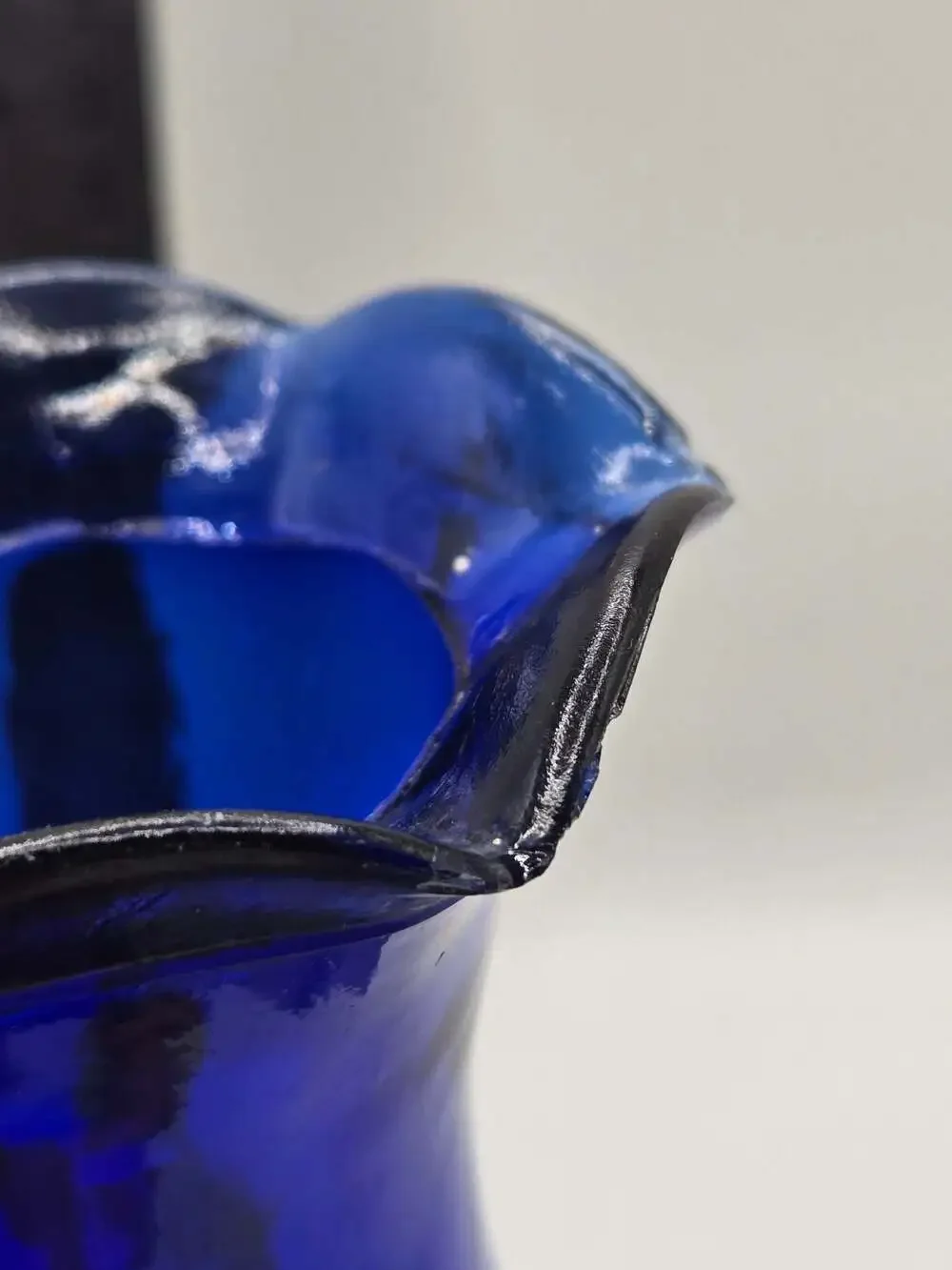 Vintage Indiana Glass Cobalt Blue Beaded Rib Vase with Ruffled Rim